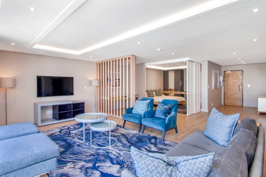 To Let 2 Bedroom Property for Rent in Sea Point Western Cape